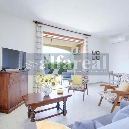 Marco Polo, 3 Camere, Clima, Giardino E Posto Auto, A 50 M Dal Mare! By Alfareal *